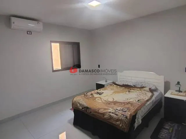 Sobrado 2 quartos e 3 banheiros, à venda, no bairro Olímpico em São Caetano do Sul