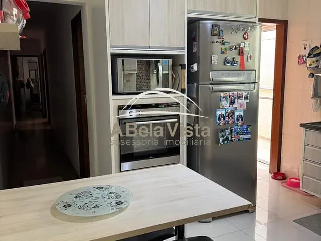 Sobrado com 192m² 3 quartos e 1 banheiro, à venda, no bairro Jardim das Flores em Osasco