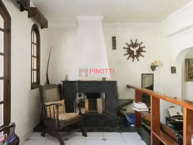 Sobrado 3 quartos e 3 banheiros, à venda, no bairro Conjunto Habitacional São Fernando em São Bernardo do Campo