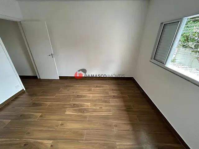 Sobrado 3 quartos e 1 banheiro, à venda, no bairro Santa Maria em São Caetano do Sul