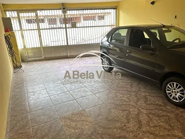Sobrado 4 quartos e 3 banheiros, à venda, no bairro Vila Yolanda em Osasco