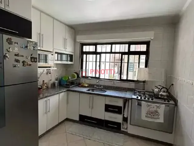 Sobrado 3 quartos e 4 banheiros, à venda, no bairro Alves Dias em São Bernardo do Campo