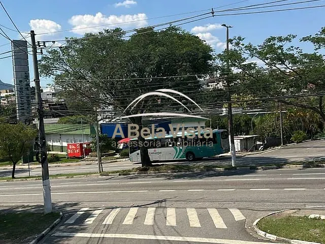 Sobrado com 205m² 3 quartos e 3 banheiros, à venda, no bairro Piratininga em Osasco