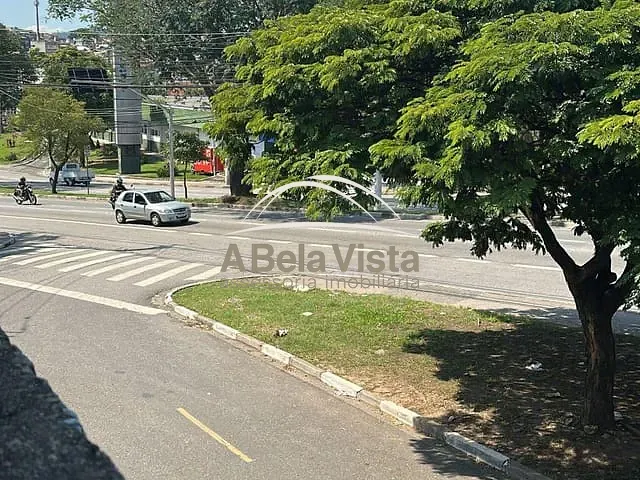 Sobrado com 205m² 3 quartos e 3 banheiros, à venda, no bairro Piratininga em Osasco