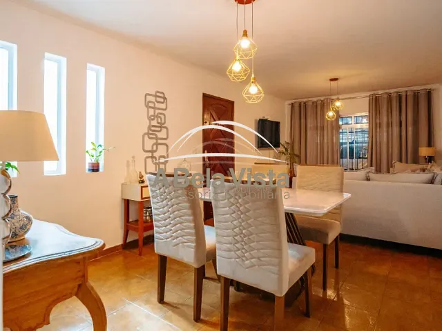 Sobrado com 162m² 3 quartos e 4 banheiros, à venda, no bairro Vila Campesina em Osasco
