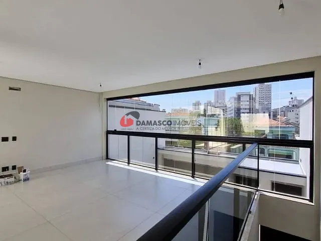 Sobrado 3 quartos e 7 banheiros, à venda, no bairro Olímpico em São Caetano do Sul