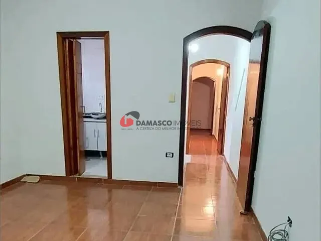 Sobrado com 258m² 3 quartos e 4 banheiros, à venda, no bairro Vila Aquilino em Santo André