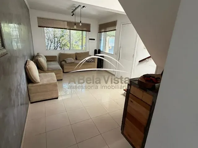 Sobrado com 125m² 3 quartos e 1 banheiro, à venda, no bairro Cipava em Osasco
