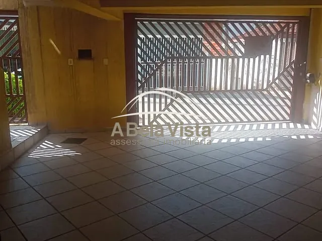 Sobrado com 134m² 3 quartos e 4 banheiros, à venda, no bairro Jardim das Flores em Osasco