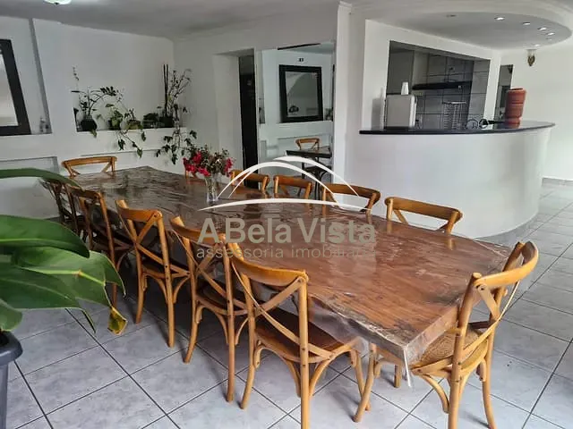 Sobrado com 400m² 4 quartos e 1 banheiro, à venda, no bairro City Bussocaba em Osasco
