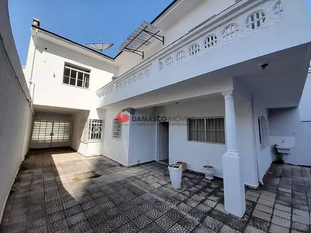 Sobrado à venda ou para alugar, no bairro Santa Paula em São Caetano do Sul