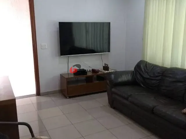 Sobrado 3 quartos e 2 banheiros, à venda ou para alugar, no bairro Parque Novo Oratório em Santo André
