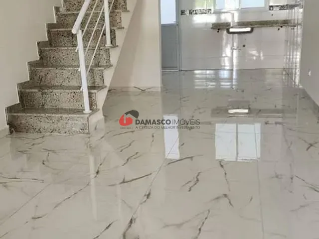 Sobrado 3 quartos e 3 banheiros, à venda, no bairro Vila Curuçá em Santo André