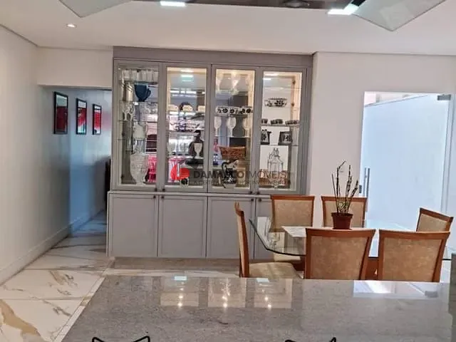 Sobrado 3 quartos e 2 banheiros, à venda, no bairro Parque Oratório em Santo André