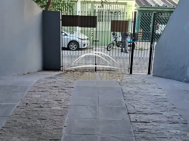 Sobrado com 130m² 3 quartos e 1 banheiro, para alugar, no bairro Bela Vista em Osasco