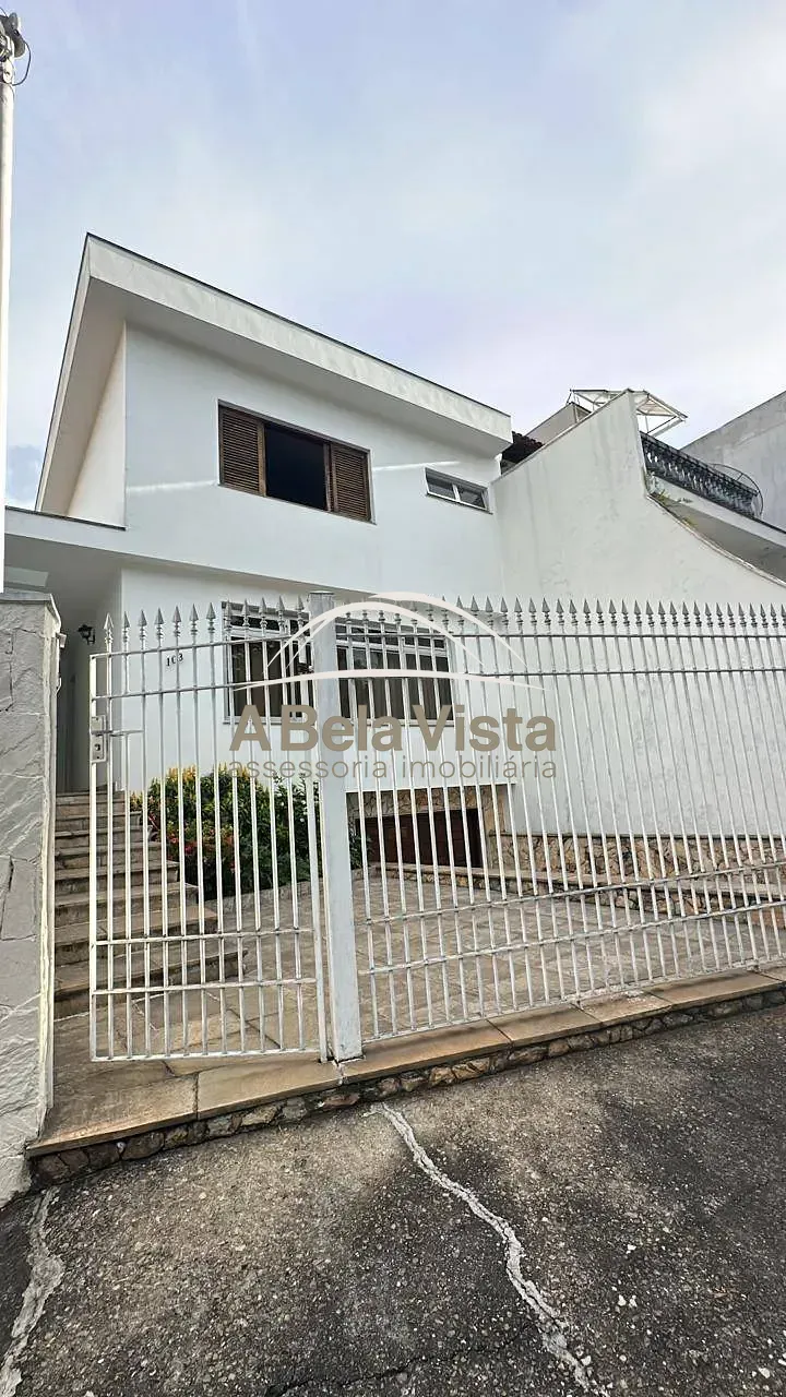 Sobrado, 3 quartos, 280 m² - Foto 1