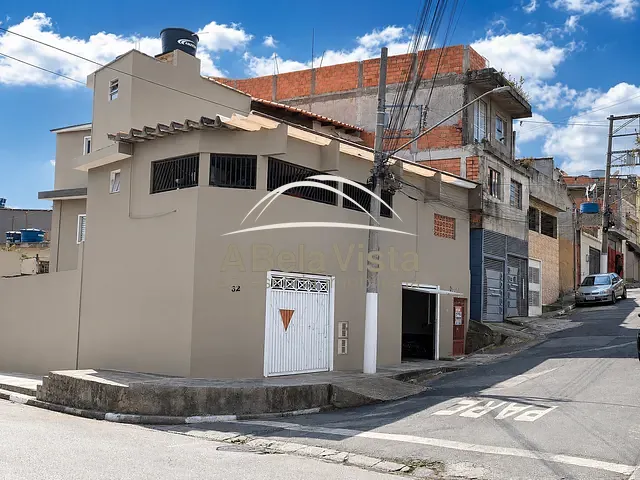 Sobrado com 400m² 6 quartos e 3 banheiros, à venda, no bairro Conceição em Osasco