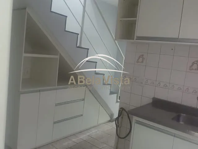 Sobrado 3 quartos e 1 banheiro, à venda ou para alugar, no bairro Vila Adalgisa em São Paulo
