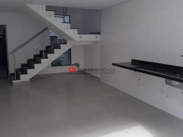 Sobrado 3 quartos e 3 banheiros, à venda, no bairro Vila Guiomar em Santo André