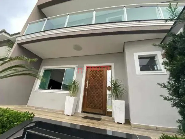 Sobrado 4 quartos e 6 banheiros, para alugar, no bairro Parque dos Pássaros em São Bernardo do Campo