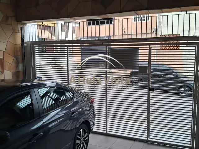 Sobrado com 218m² 3 quartos e 3 banheiros, à venda, no bairro Umuarama em Osasco