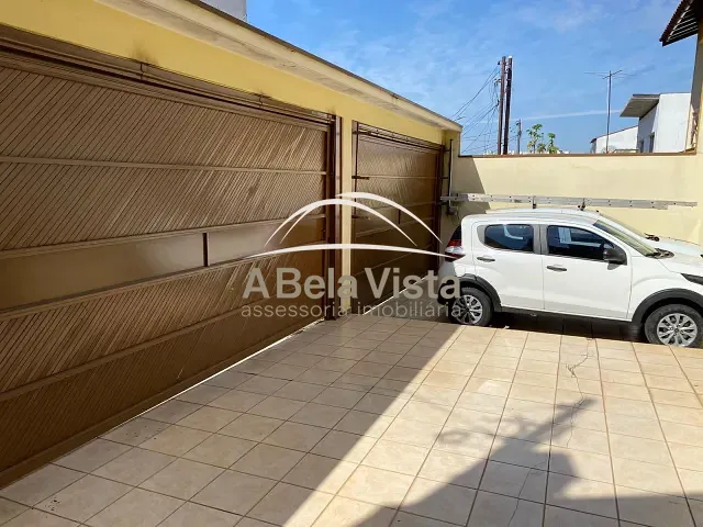 Sobrado 4 quartos e 4 banheiros, à venda, no bairro Bela Vista em Osasco