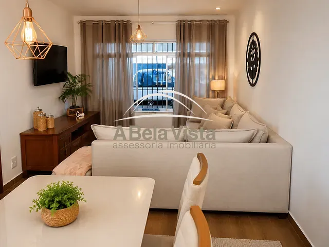 Sobrado com 240m² 4 quartos e 4 banheiros, à venda, no bairro Umuarama em Osasco
