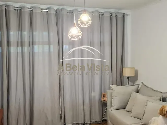 Sobrado com 240m² 4 quartos e 4 banheiros, à venda, no bairro Umuarama em Osasco