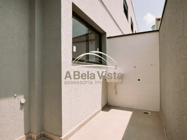 Sobrado 2 quartos e 1 banheiro, à venda, no bairro Vila Osasco em Osasco