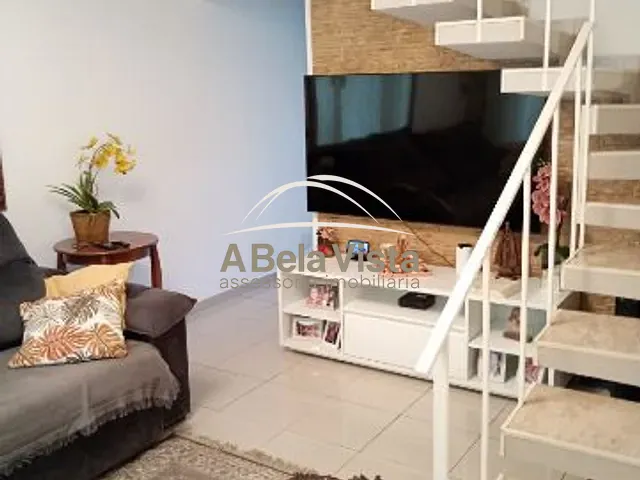 Sobrado com 184m² 3 quartos e 2 banheiros, à venda, no bairro Bela Vista em Osasco