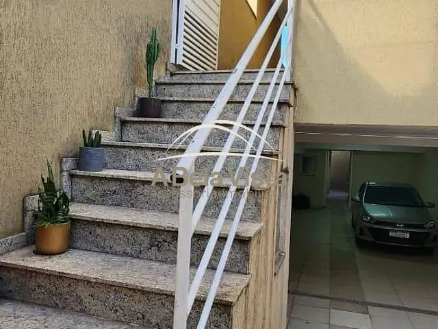Sobrado com 226m² 4 quartos e 4 banheiros, à venda, no bairro Vila Osasco em Osasco