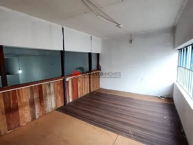 Sobrado com 500m² 4 quartos e 3 banheiros, à venda, no bairro Santa Terezinha em São Bernardo do Campo