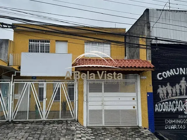 Sobrado com 250m² 3 quartos e 1 banheiro, para alugar, no bairro Jardim das Flores em Osasco