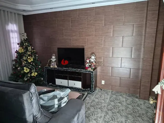 Sobrado 4 quartos e 3 banheiros, à venda, no bairro Jardim Marek em Santo André