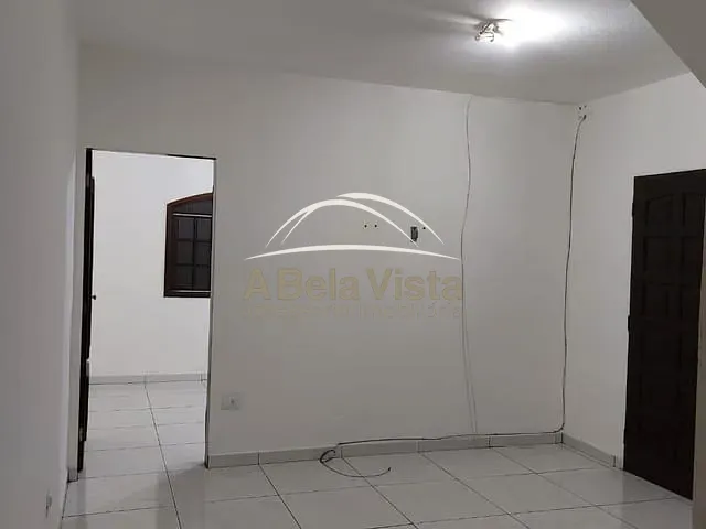 Sobrado 2 quartos e 1 banheiro, para alugar, no bairro Helena Maria em Osasco