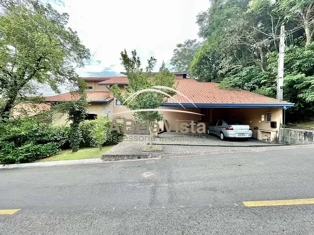 Sobrado com 625m² 5 quartos e 3 banheiros, à venda, no bairro São Fernando Residência em Barueri
