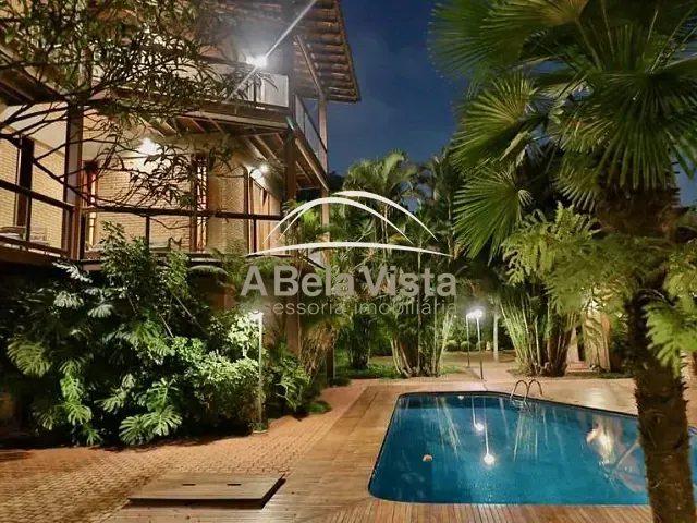 Sobrado com 1352m² 7 quartos e 10 banheiros, à venda, no bairro Residencial Morada dos Pássaros-Aldeia da Serra em Barueri