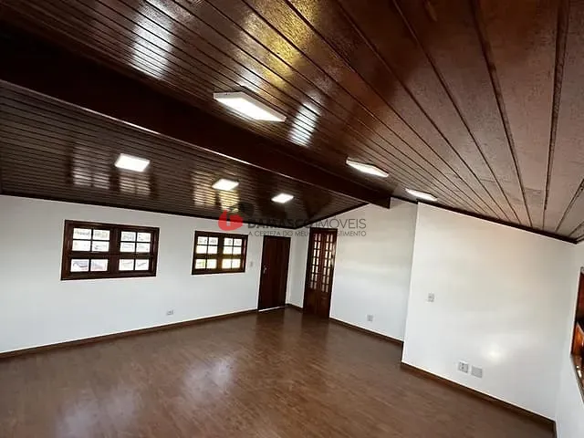 Sobrado 6 quartos e 3 banheiros, para alugar, no bairro Vila Jordanopolis em São Bernardo do Campo