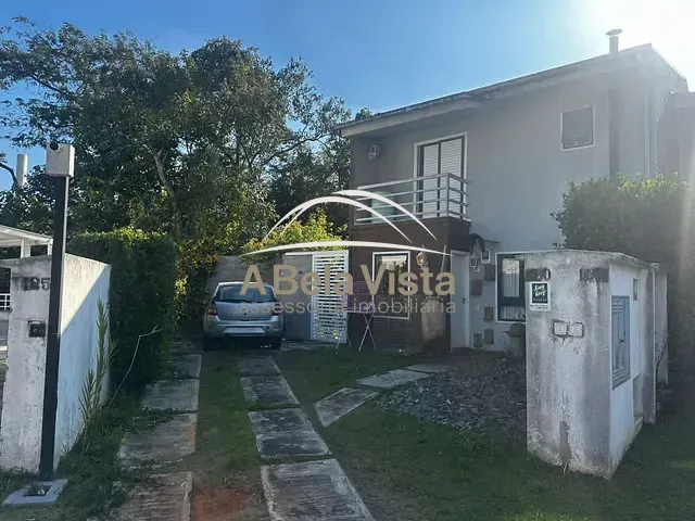 Sobrado com 339m² 3 quartos e 4 banheiros, à venda, no bairro Jardim das Paineiras em Cotia