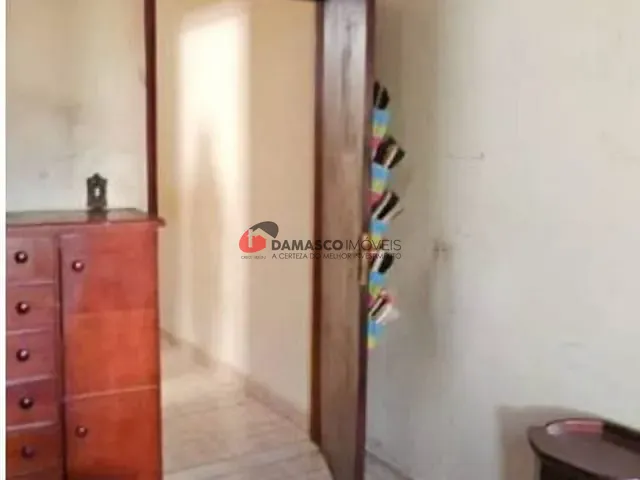 Sobrado 4 quartos e 2 banheiros, à venda, no bairro Vila Floresta em Santo André