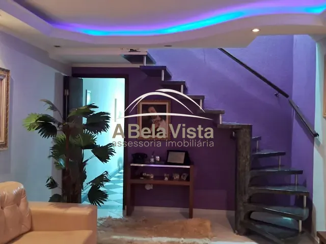 Sobrado com 260m² 5 quartos e 5 banheiros, à venda, no bairro Jardim das Flores em Osasco