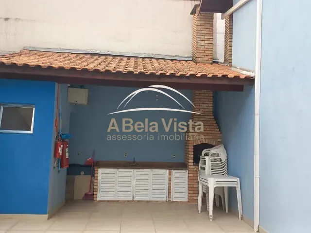 Sobrado 2 quartos e 2 banheiros, à venda, no bairro Centro em Osasco