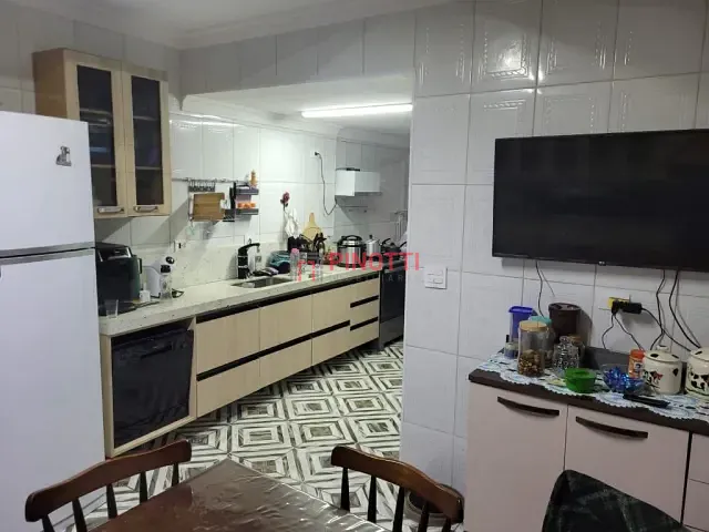 Sobrado 3 quartos e 3 banheiros, à venda, no bairro Alves Dias em São Bernardo do Campo