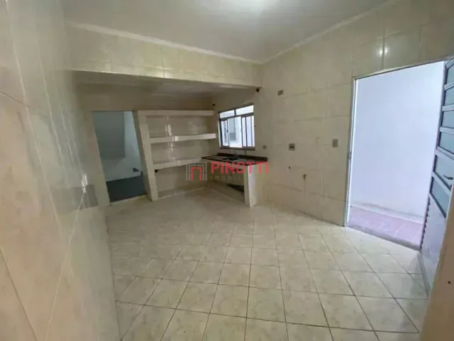 Sobrado 3 quartos e 2 banheiros, à venda, no bairro Conjunto Residencial Pombeva em São Bernardo do Campo