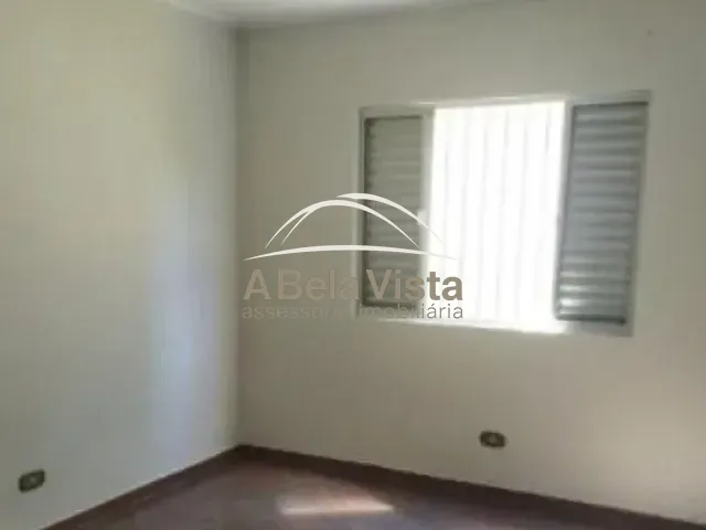Sobrado 4 quartos e 2 banheiros, à venda, no bairro Vila Yara em Osasco