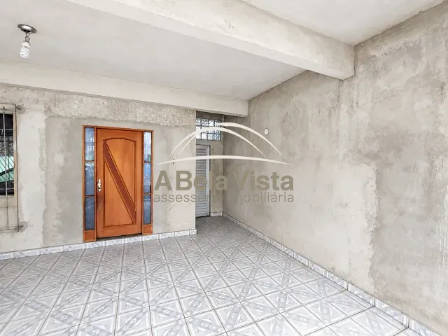 Sobrado com 157m² 6 quartos e 4 banheiros, à venda, no bairro Metalúrgicos em Osasco