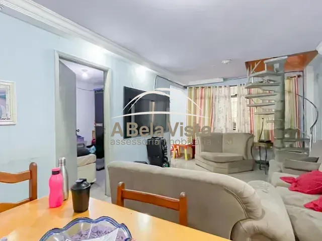Sobrado com 157m² 6 quartos e 3 banheiros, à venda, no bairro Metalúrgicos em Osasco
