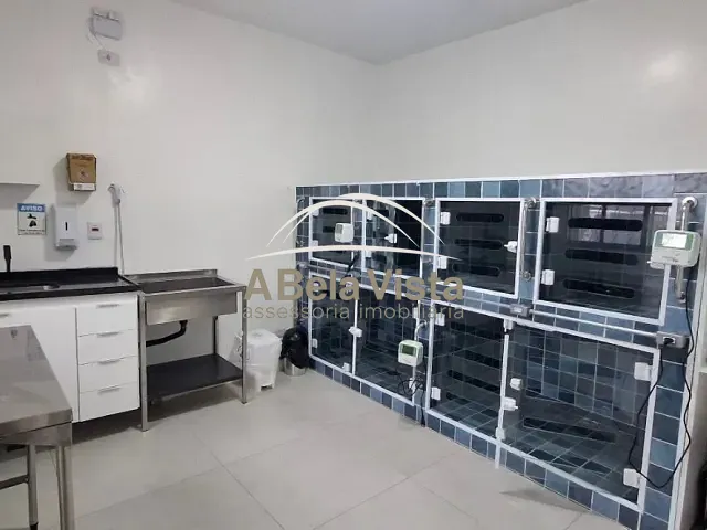 Sobrado à venda, no bairro Pestana em Osasco