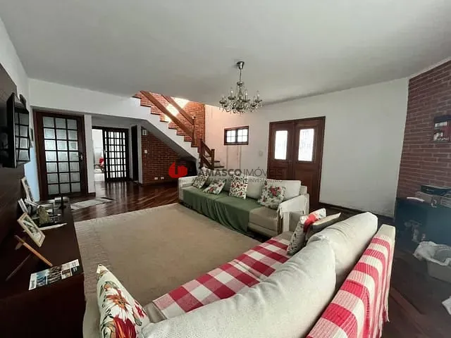 Sobrado 3 quartos e 4 banheiros, à venda, no bairro Jardim Ipanema em Santo André