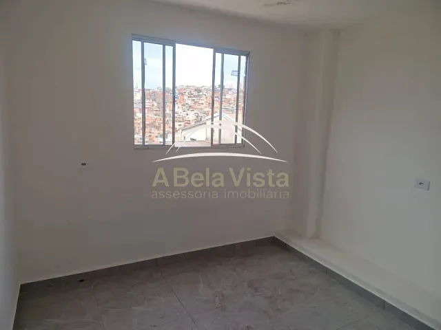 Sobrado 1 quarto e 1 banheiro, para alugar, no bairro Santa Maria em Osasco